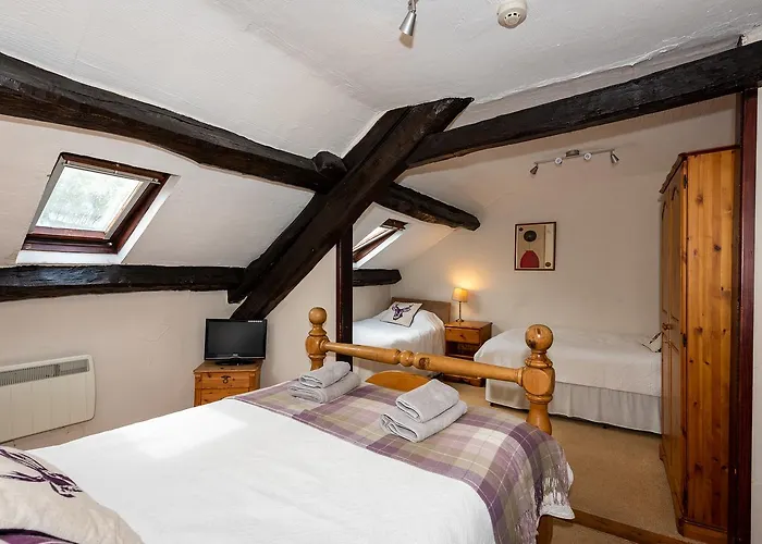 White Hart Inn 3*